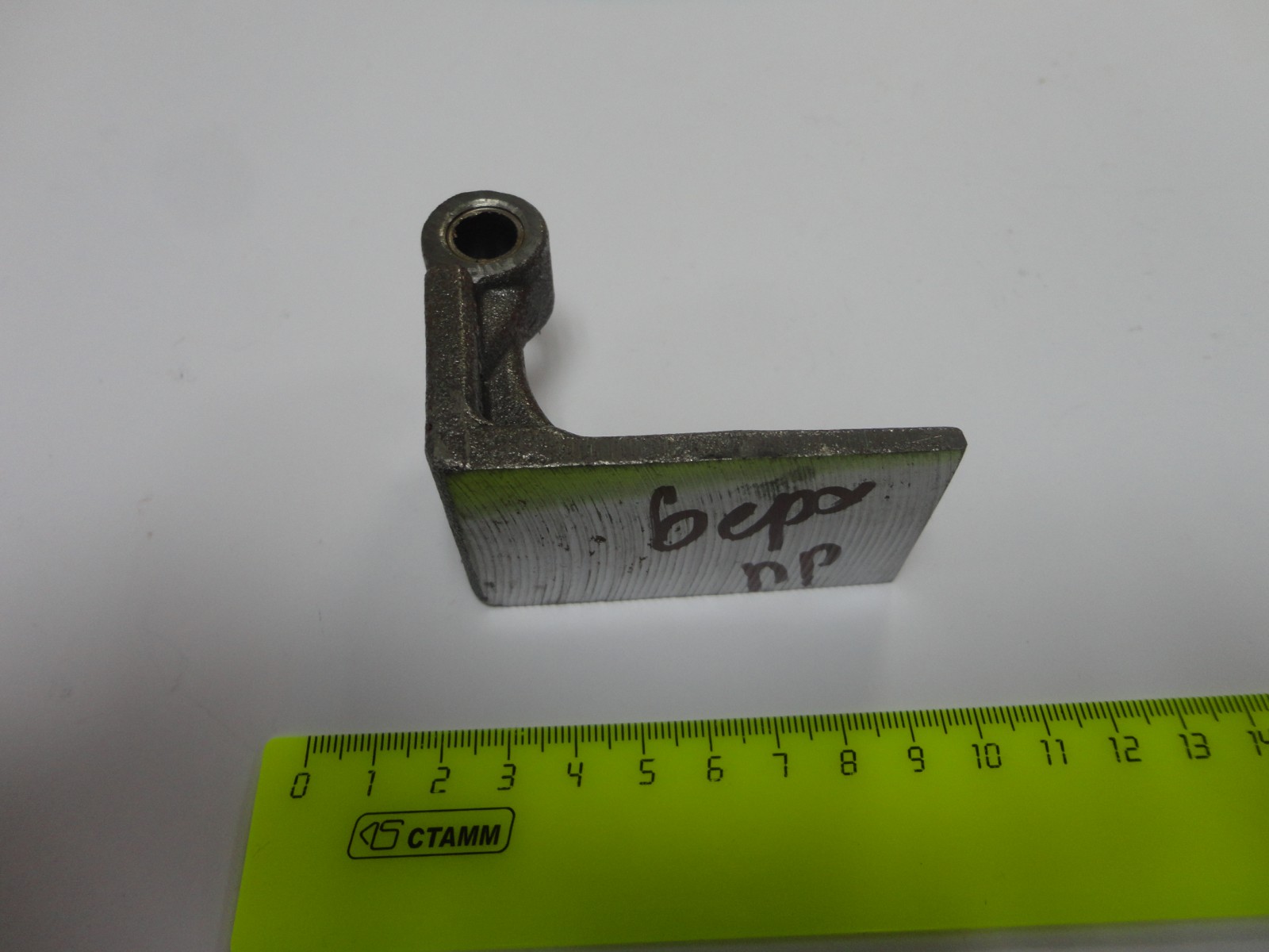 Втулка петли двери 2123 размеры