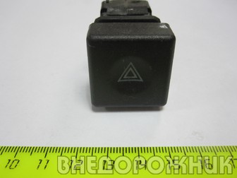 Кнопка аварийной сигнализации ВАЗ 2110