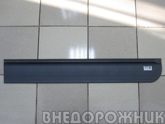 Молдинг передней двери ВАЗ 2131 правый