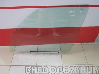 Стекло боковое опускное переднее левое ВАЗ 2123