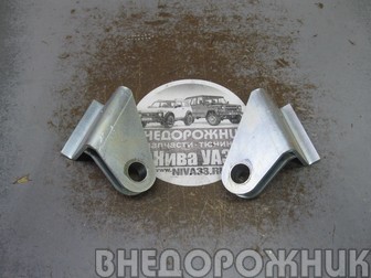 Проушина буксирная передняя ВАЗ 2121 СПОРТ сталь 5 мм (к-кт 2 шт)