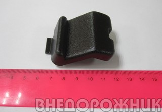 Заглушка буксирной проушины Лада Бронто передняя левая