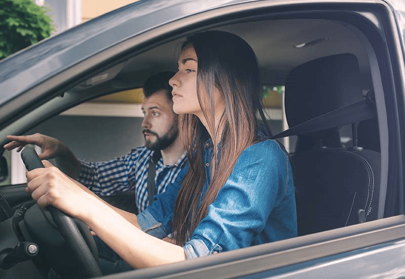 czveta-kuzova-lada-niva-travel