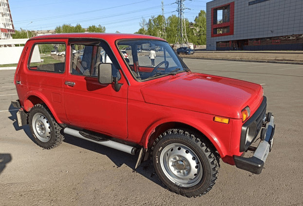 czveta-kuzova-lada-niva-travel